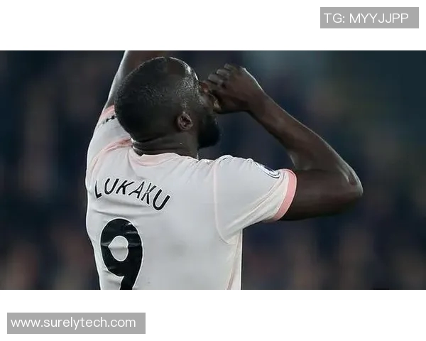 曼联绯闻：尤文图斯考虑报价卢卡库，是否留队成谜