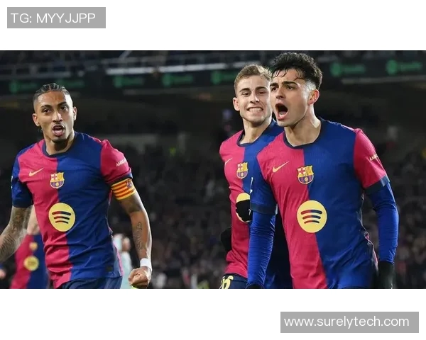 马德里竞技逼平巴伦西亚,保住西甲榜首位置的关键之战 马德里竞技逼平巴伦西亚,保住西甲榜首位置的关键之战